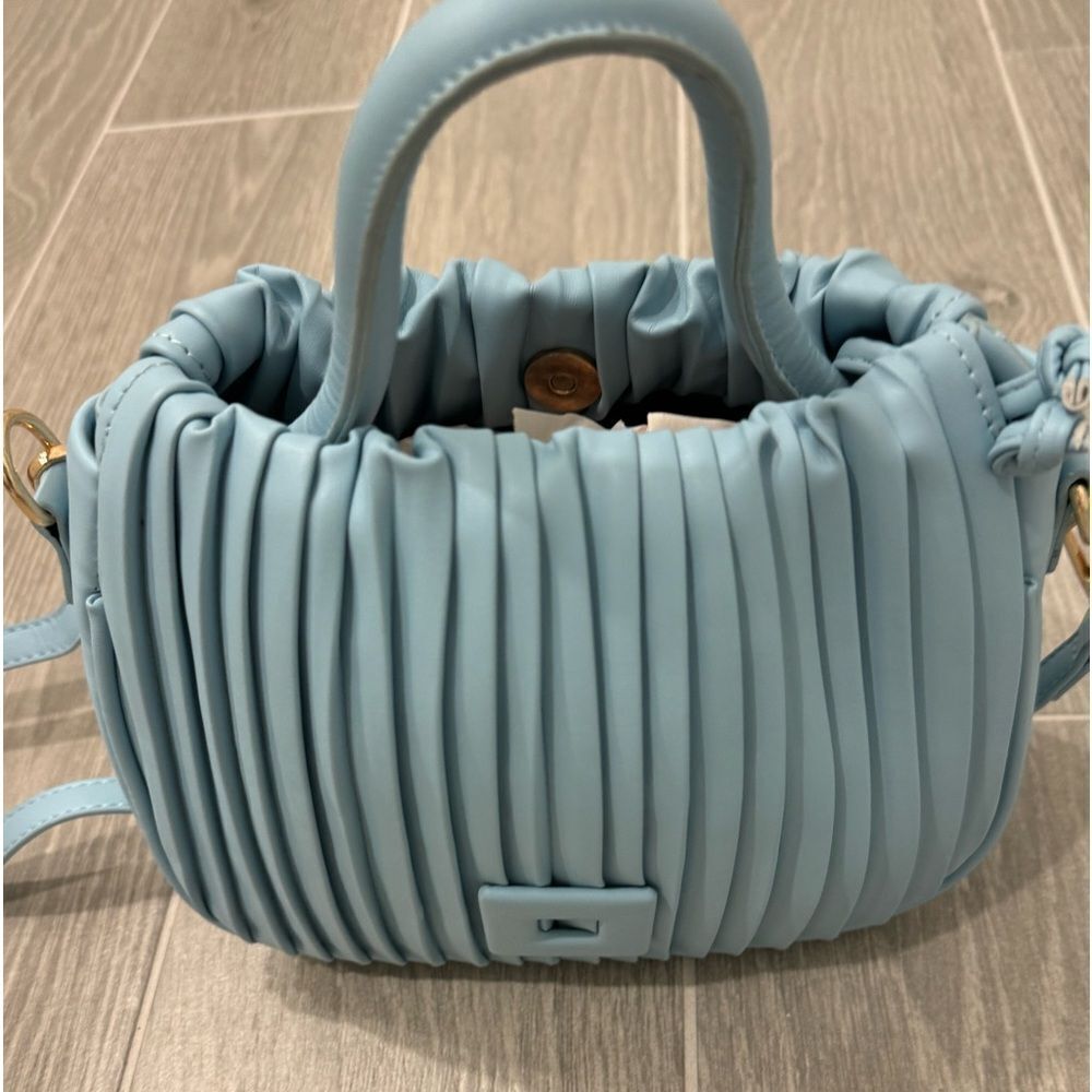 Elegant Blue Women's Bag 7/9 inch condition perfect